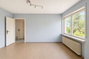 Besichtigung am Mittwoch –++ Ideal für Eigennutzer und Kapitalanleger mit Sanierungsvision – Die vollständige Adresse der Immobilie erhältst du vom Anbieter., 71638 Grünbühl, Ludwigsburg – Vorschaubild 13
