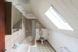 Property thumbnail 11