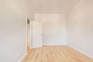 Altbau + Saniert : Hochwertig Wohnung mit Einbauküche! – Eichenstraße 10, 42283 Barmen, Wuppertal – Vorschaubild 8