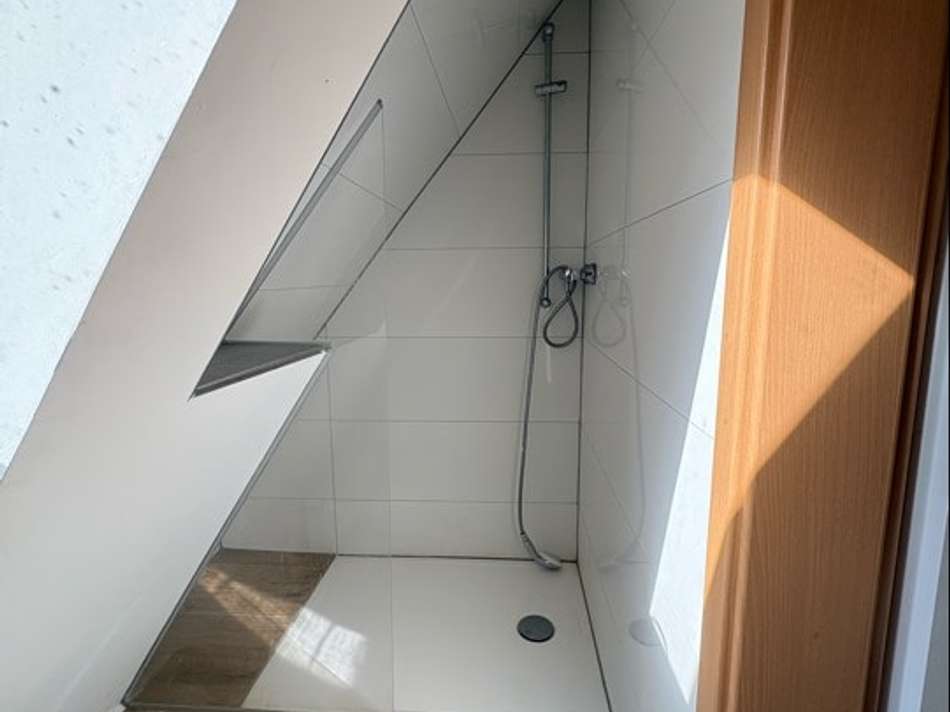 Dusche Dachgeschoss