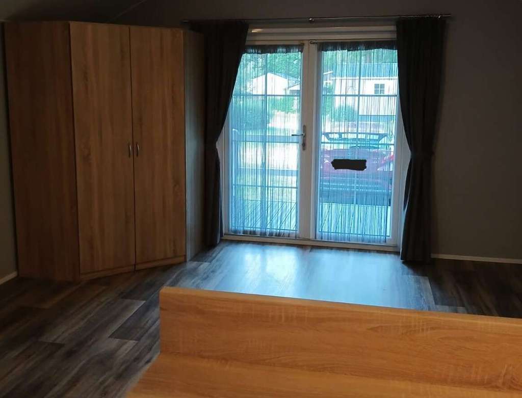 Immobilie in Rodenbach - Mobilheim mit überdachter Terrasse, Gartenhaus und Stellplatz - Bild 2