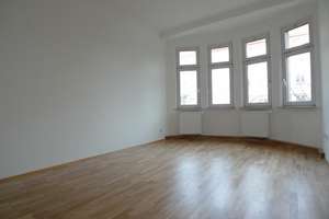 Sanierte Altbauwohnung mit Balkon in Schoppershof – Die vollständige Adresse der Immobilie erhältst du vom Anbieter., 90409 Maxfeld, Nürnberg – Vorschaubild 8