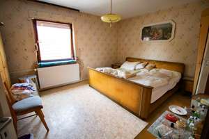 Charmantes Einfamilienhaus mit großem Garten, Doppelgarage und viel Platz zum Wohlfühlen – Neuer Weg 4, 37269 Eschwege – Vorschaubild 10