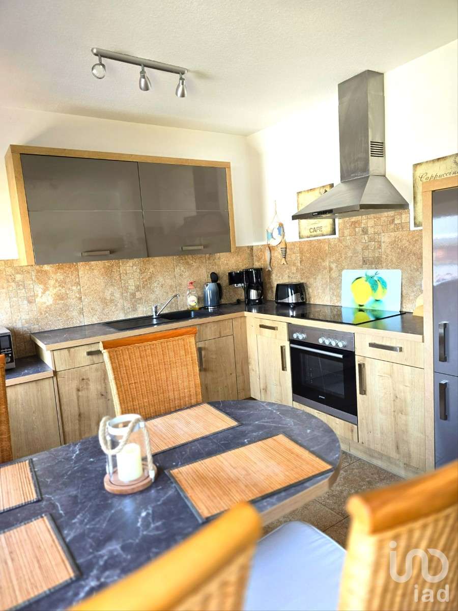 Immobilie in Nordstrand - Charmantes Doppelhaus 2022 vollsaniert,  vielseitig nutzbar und voll unterkellert. - Bild 1