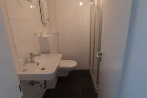 Charmante kleine Dachgeschosswohnung in ruhiger und zugleich zentrumsnaher Lage =VIDEO= – Kleiststraße 4, 45128 Südviertel, Essen – Vorschaubild 6