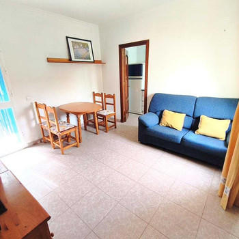 GEMÜTLICHES REIHENHAUS 2 SCHLAFZIMMER, HAFENBEREICH
