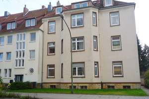  Großzügige 2,5-Zimmer-Wohnung EG, EBK, Parkett, Kaminofen, Terrasse, Süd-Garten & Garage – Natruper Straße 115, 49076 Hafen, Osnabrück – Vorschaubild 4
