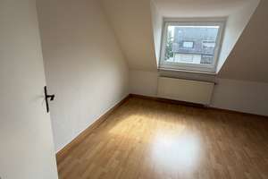 Lebendiges Wohnen in Leverkusen: 3-Zimmer-Wohnung in Bürrig – Kyllstraße 12, 51371 Bürrig, Leverkusen – Vorschaubild 3