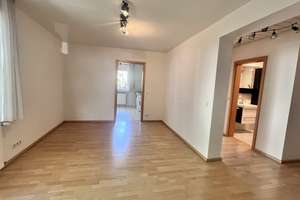 Attraktive 3-Zimmer-Wohnung mit Balkon und offenem Wohn- und Essbereich in Karlsruhe-Neureut
