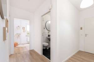 Bezugsfrei | 3-Zimmer-Wohnung mit Süd-Balkon, Aufzug & TG im energetisch saniertem Haus – 50825 Neuehrenfeld, Köln – Vorschaubild 13