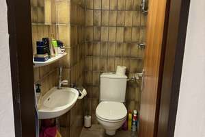 Charmantes  Reihenmittelhaus für Familien in Düsseldorf-Oberbilk mit Garten Kamin Balkon 4-Zi. – Dürkheimer Weg 1a, 40227 Oberbilk, Düsseldorf – Vorschaubild 9