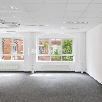 HELLE & GROßZÜGIGE Bürofläche - 2.OG links + rechts
