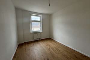 Sofort verfügbar: Etagenwohnung mit Balkon – Kümmelsberg 11, 39110 Stadtfeld West, Magdeburg – Vorschaubild 3