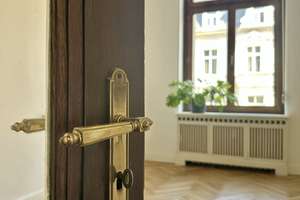 Charmante Altbauwohnung in bester Lage im Briller Viertel – Wuppertal – Roonstraße 22, 42115 Elberfeld West, Wuppertal – Vorschaubild 3