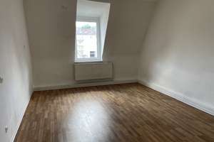 Gut geschnittene 3-Zimmer Wohnung in zentraler Lage