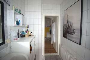 Bremerhaven-Mitte // 2-Zimmer-Wohnung im Zentrum – Die vollständige Adresse der Immobilie erhältst du vom Anbieter., 27568 Mitte, Bremerhaven – Vorschaubild 4