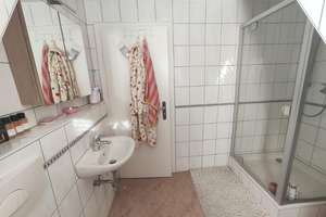 Saniertes Einfamilienhaus mit Stellplätzen, Garten und Freisitz – Die vollständige Adresse der Immobilie erhältst du vom Anbieter., 96158 Frensdorf – Vorschaubild 38