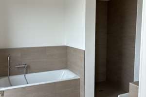 Penthouse in Saarbrücken: Modernes Wohnen mit Balkon – Rudolf-Stephan-Str. 1, 66117 Sankt Johann, Saarbrücken – Vorschaubild 6