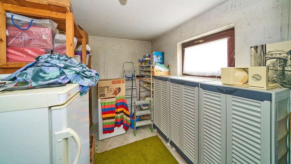 Immobilie in Freiberg am Neckar - Schicke 4 Zimmer Wohnung mit zwei Balkonen und TG Stellplatz in bester Lage von Freiberg am Neckar! - Bild 0