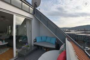 Modern möblierte, sonnige Wohnung mit Balkon und Wintergarten in Stuttgart Untertürkheim – Die vollständige Adresse der Immobilie erhältst du vom Anbieter., 70327 Lindenschulviertel, Stuttgart – Vorschaubild 8