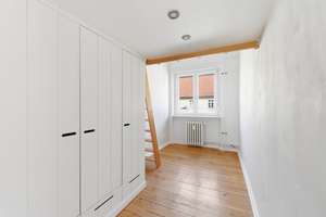 Bezugsfreie 3-Zimmer-Wohnung mit Fahrstuhl im beliebten Friedenau – Die vollständige Adresse der Immobilie erhältst du vom Anbieter., 12159 Schöneberg, Berlin – Vorschaubild 4