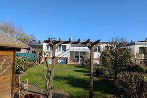 Wohnen im Grünen: Helles Mittelreihenhaus mit Terrasse und Garten – Die vollständige Adresse der Immobilie erhältst du vom Anbieter., 50374 Erftstadt – Vorschaubild 23