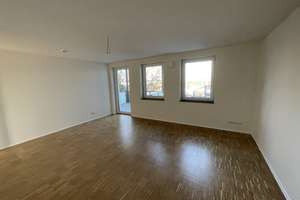 Modernisierte, 3 ZKDBGWC +Balkon, Garage vorbereitet f. E-Autos – Zeppelinstr. 53, 52068 Trierer Straße, Aachen – Vorschaubild 3
