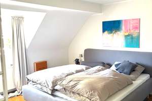 Stilvolle 3-Zimmer-Wohnung | 3-Parteien-Haus | ruhige Sackgasse | Südwest-Dachterrasse – Die vollständige Adresse der Immobilie erhältst du vom Anbieter., 40549 Oberkassel, Düsseldorf – Vorschaubild 4