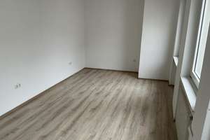 Schöne 2-Zimmer-Wohnung mit neuem Laminatboden in Hagen Zentrum! – Elberfelderstraße 44, 58095 Mittelstadt, Hagen – Vorschaubild 6