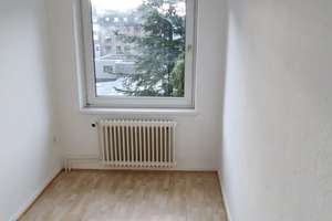 Helle & ruhige 2,5-Raum-Wohnung mit Balkon und EBK in Hamburg – Bartholomäusstraße 69, 22083 Barmbek-Süd, Hamburg – Vorschaubild 4