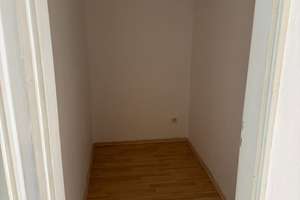 2-Zimmer-Eigentumswohnung (renovierungsbedürftig) in München - Obergiesing! – Die vollständige Adresse der Immobilie erhältst du vom Anbieter., 81549 Obergiesing, München – Vorschaubild 9