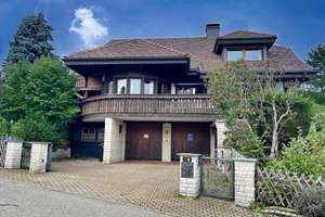 Tradition trifft Moderne - Schwarzwälder Wohntraum mit Alpenpanorama  – Die vollständige Adresse der Immobilie erhältst du vom Anbieter., 79862 Höchenschwand – Vorschaubild 2