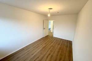 4-Zimmer-Whg., Erstbezug nach Sanierung, gepfl. 6‑Familienhaus, begehrte Lage – Hagedornstraße 2, 45357 Bedingrade, Essen – Vorschaubild 8