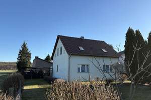 SEHR SCHÖNES GEPFLEGTES EHEMALIGES BAUERNGEHÖFT IN 15518 RAUEN ​BEI FÜRSTENWALDE