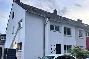 3-Zimmer-Wohnung in Zweifamilienhaus