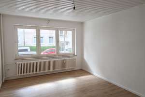 Frisch renovierte 3-Zimmer Wohnung mit Stellplatz