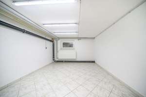 Exklusives Stadthaus mit sonniger Terrasse in Augsburg-Lechhausen zu verkaufen! – Die vollständige Adresse der Immobilie erhältst du vom Anbieter., 86165 Lechhausen-Süd, Augsburg – Vorschaubild 18