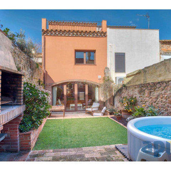 Haus zu verkaufen in Sant Feliu de Guíxols