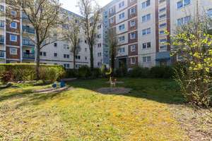 Wohnen im Grünen – helle 3-Zimmer-Wohnung mit guter Verkehrsanbindung und Stellplatz – Die vollständige Adresse der Immobilie erhältst du vom Anbieter., 12627 Hellersdorf, Berlin – Vorschaubild 16