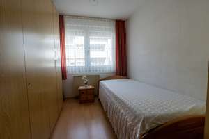Stilvolle 4,5-Zimmer-Wohnung mit Balkon und Tiefgaragenstellplatz im Herzen der Stadt – Die vollständige Adresse der Immobilie erhältst du vom Anbieter., 71063 Sindelfingen – Vorschaubild 8