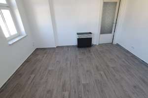 Liebenswerte, vorteilhaft- geschnittene 3- Zimmer- Wohnung – Heinrich Mann Str 7, 1156 Cossebaude, Dresden – Vorschaubild 6