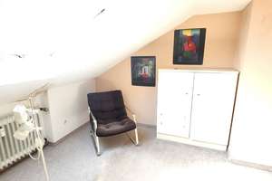 Doppelhaushälfte in Nürnberg Moorenbrunn ! – Die vollständige Adresse der Immobilie erhältst du vom Anbieter., 90475 Altenfurt, Moorenbrunn, Nürnberg – Vorschaubild 32