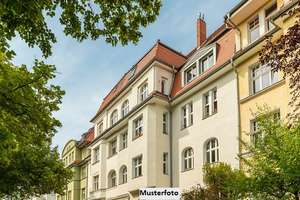 2-Zimmer-Wohnung + provisionsfrei + – Johann-Sigismund-Straße 9 xx, 10711 Halensee, Berlin – Vorschaubild 1