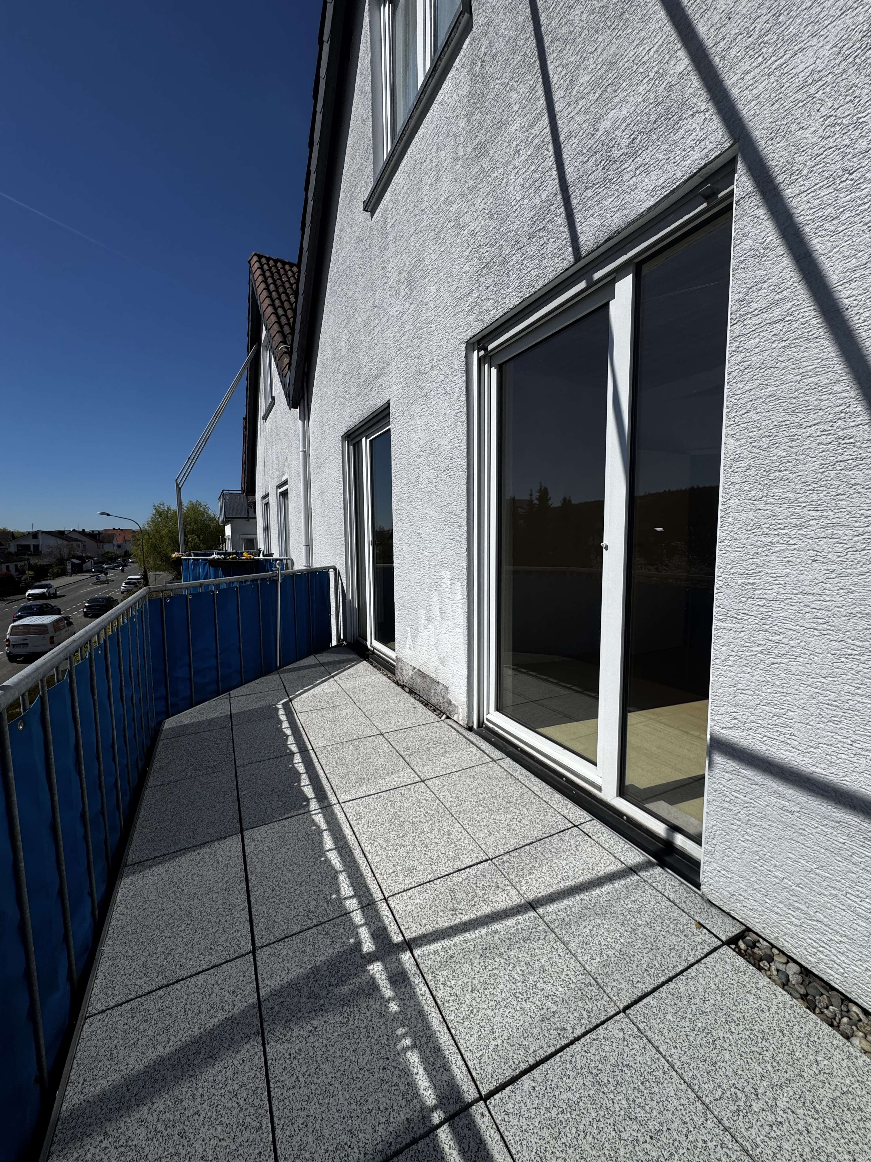 Charmante zwei Zimmer Wohnung in Bad Nauheim / Nieder Mörlen, Wetteraukreis – Bild 2