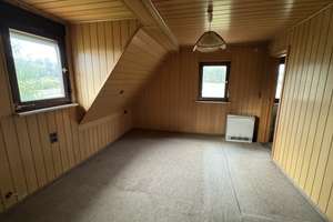 renovierungsbedürftiges Wohnhaus auf grossem Grundstück in Alleinlage – Die vollständige Adresse der Immobilie erhältst du vom Anbieter., 71120 Grafenau – Vorschaubild 6