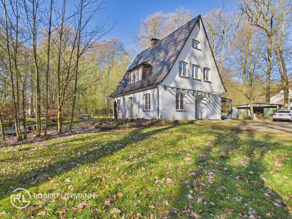 Immobilie in Rotenburg - Attraktives Einfamilienhaus mit großem Grundstück und viel Potenzial in Rotenburg (Wümme) - Bild 3