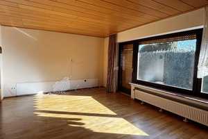 Raum für Ihre Ideen: Zweifamilienhaus in ruhiger Hinterbebauung wartet auf frischen Wind! – Lippe (Kreis) – Vorschaubild 6