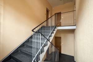 Hell und bezugsfrei: gepflegte 1-Zi-Whg mit großem Balkon in Berlin-Reinickendorf – Klamannstraße 16A, 13407 Reinickendorf (Ortsteil), Berlin – Vorschaubild 12