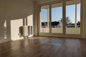 sonnige, ruhige 3-Zimmer Eigentumswohnung mit Balkon in Tolkewitz/ Seidnitz-Nord – Kipsdorfer Str 143, 1279 Tolkewitz/Seidnitz-Nord, Dresden – Vorschaubild 1