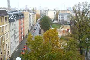 - Nähe Invalidenpark/ Top-DG-Wohnung mit Lift u.Terrasse -